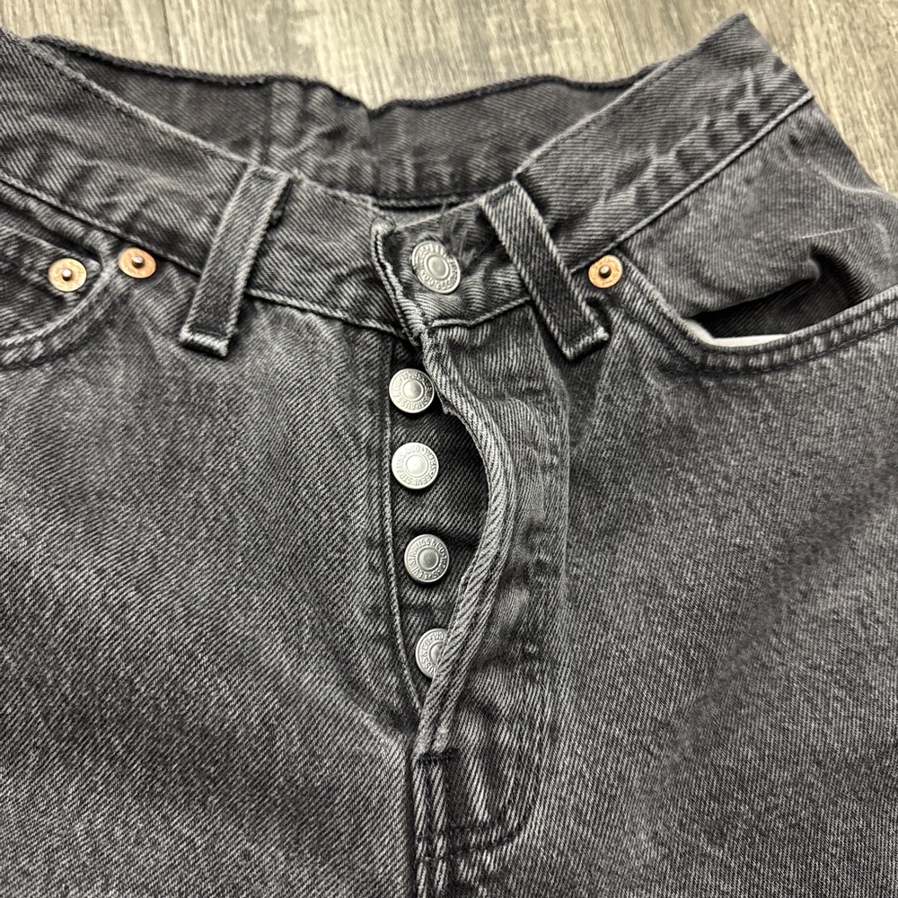 Vintage 90s Levi’s 501 Black Denim Button Fly Jeans Made in USA - Picture 13 of 13